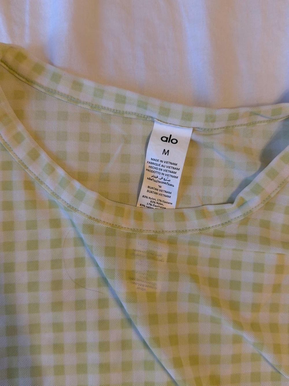 ALO Yoga Lime Green Gingham Long-Sleeve Cropped Top - Picture 5 of 5
